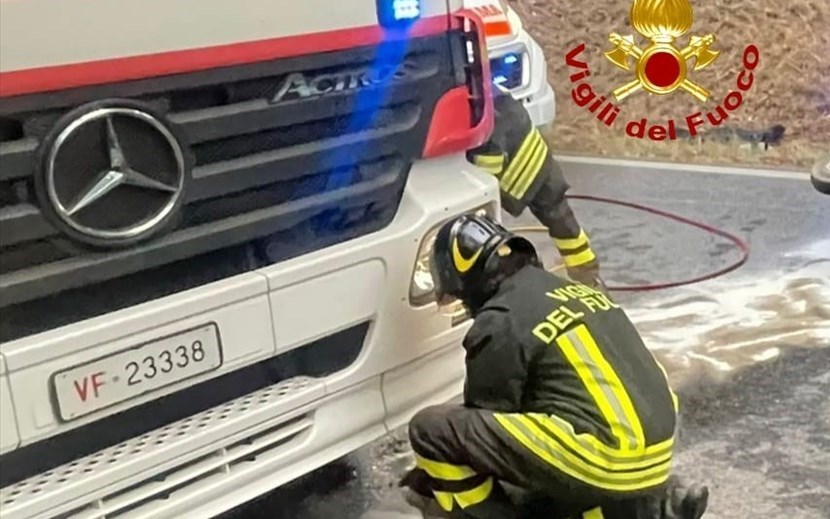 I Vigili del fuoco sul luogo dell'incidente