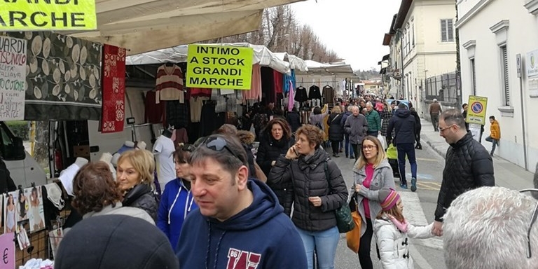 Mercato.