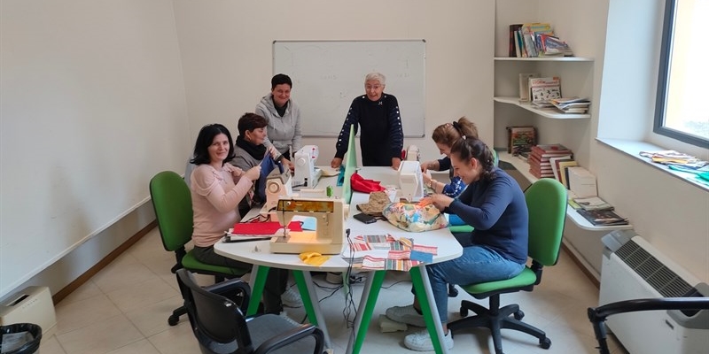 La scuola di Ricamo e Cucito “Aps Gianni Ballerio” di Borgo San Lorenzo.