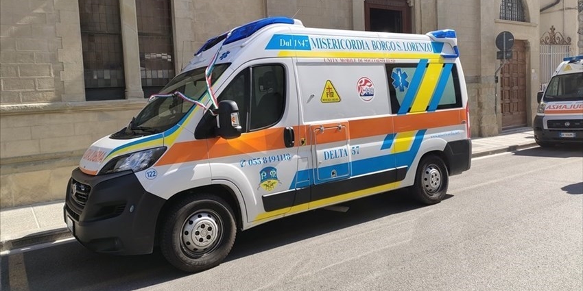 Una delle ambilan e della Misericordia di Borgo