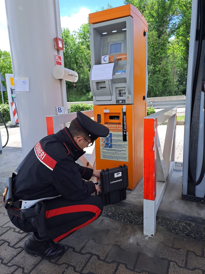 Le foto del tentato scasso