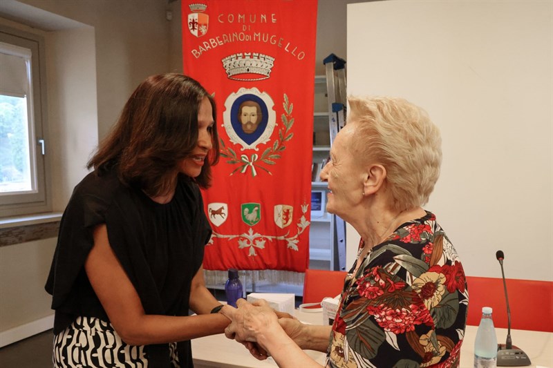 L'incontro tra la Console Americana e Lina Ferri