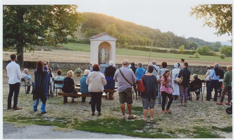 Il momento dell'inaugurazione del tabernacolo