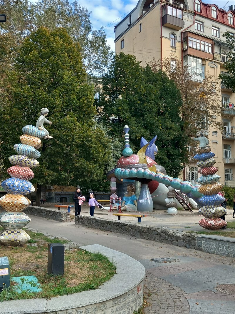 In giro per la periferia di Kyiv