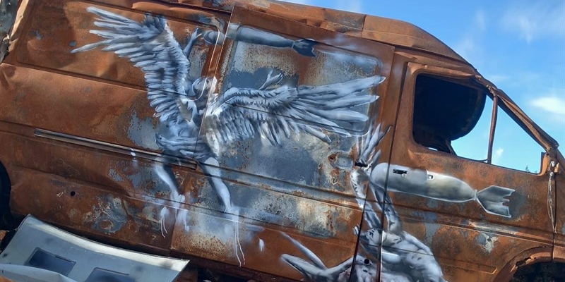 Tutte le auto sono state bruciate durante la strage.