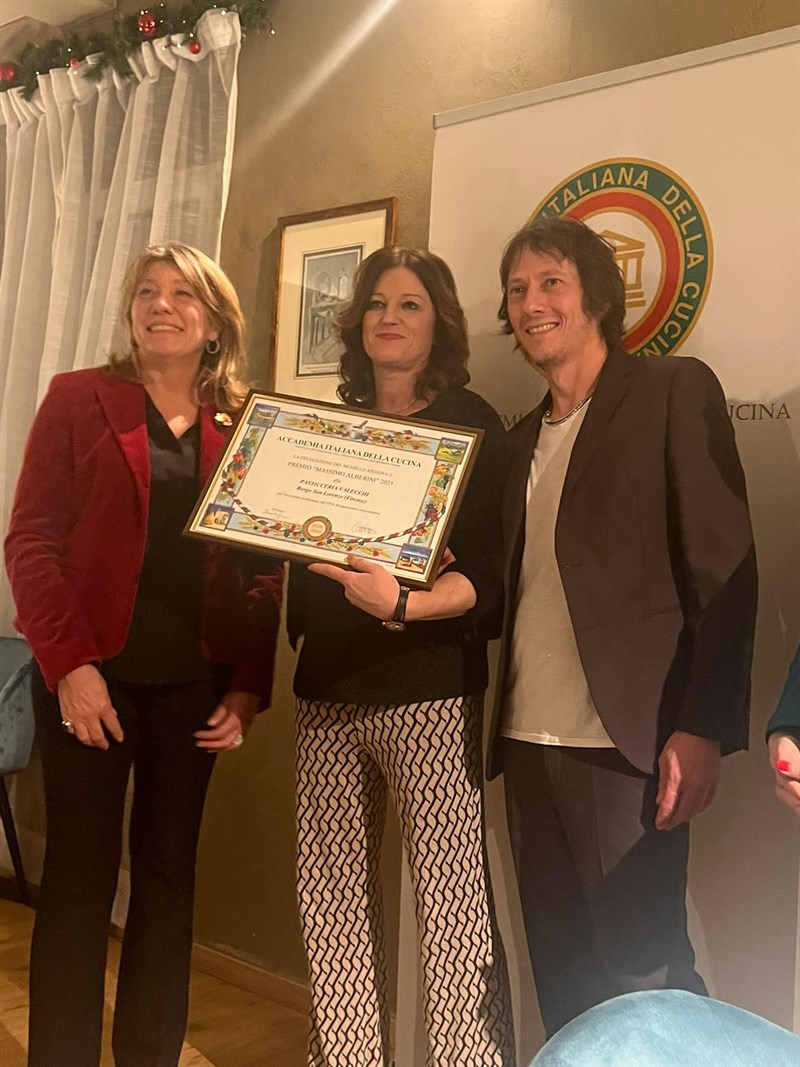 La consegna del Premio Alberini a Benedetta Valecchi e Francesco Belli,