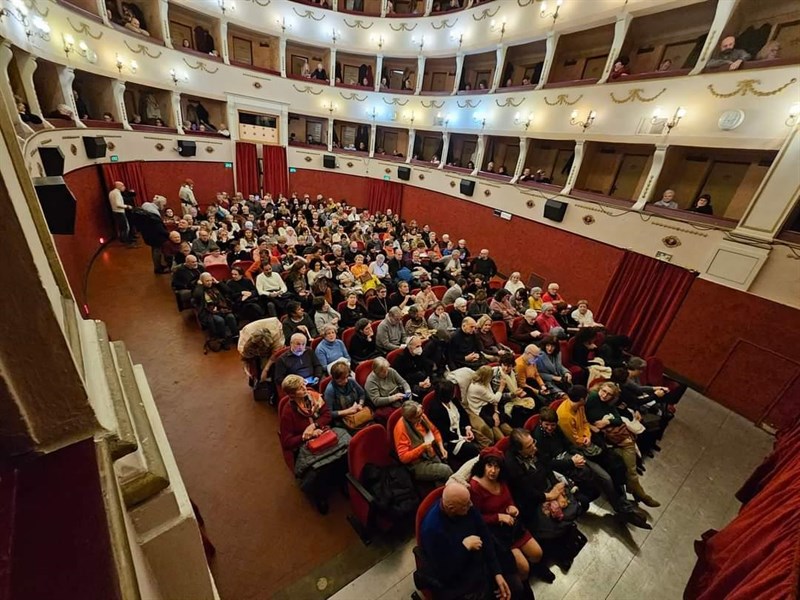  Emilio Solfrizzi e Carlotta Natoli in “L’anatra all’arancia”
