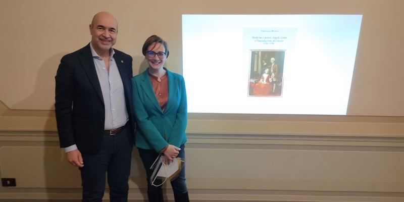 A sinistra il dott. Pasquale Petrone con la dott.ssa Veronica Massai.        