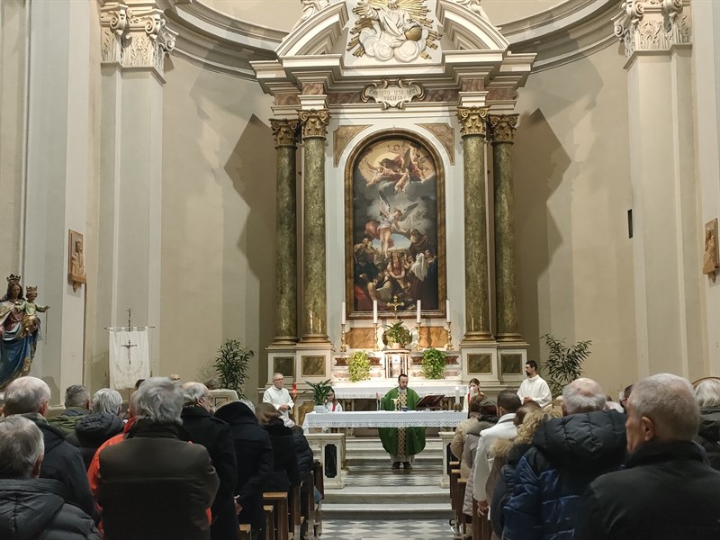 Un momento della Santa Messa