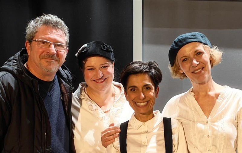 Teatro, al Corsini grandi applausi per Rossana Mola, Rita Pelusio e Federica Fabiani in ""Giovinette"",""Massimiliano Miniati