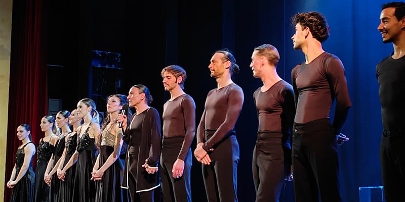 Grandioso successo della  Lyric Dance Company al Corsini di Barberino: strepitoso ""Love is a losing game"" con la musica di Amy Winehouse