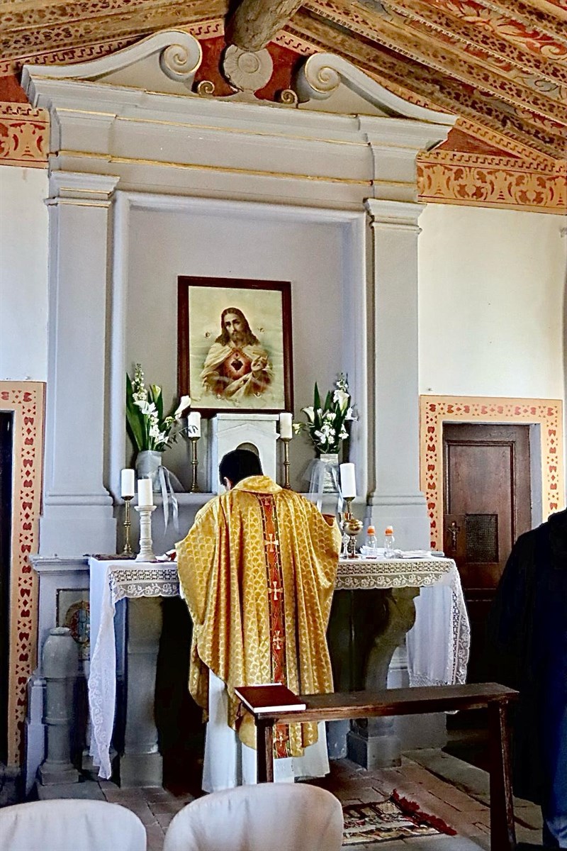 La Santa Messa nell’Oratorio dello Sprocco