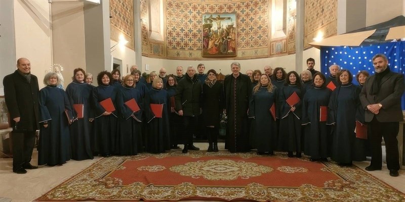 La corale della Basilica di San Lorenzo a Firenze - Foto completa