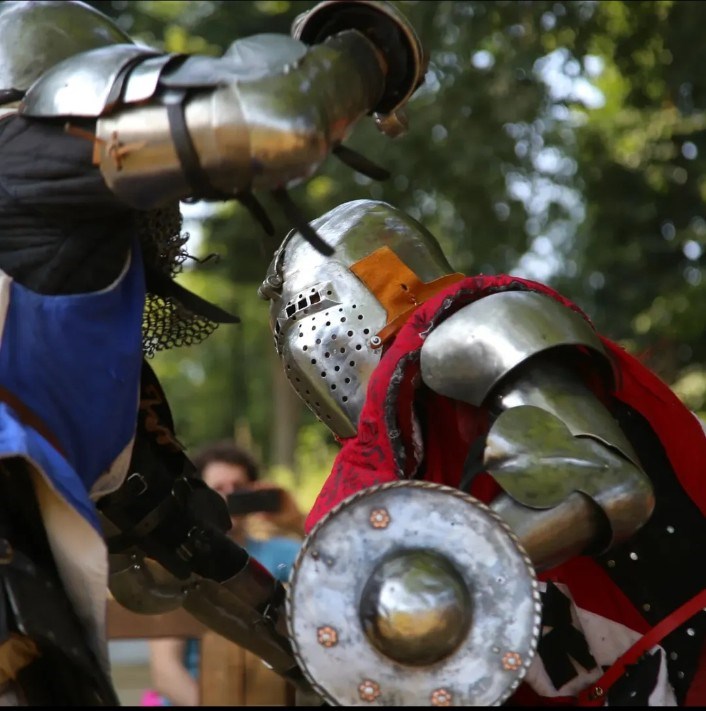 Iron Tower del Lupo Fight Club Mugello, trionfi a Cascina e ora rotta verso i Mondiali in Ungheria