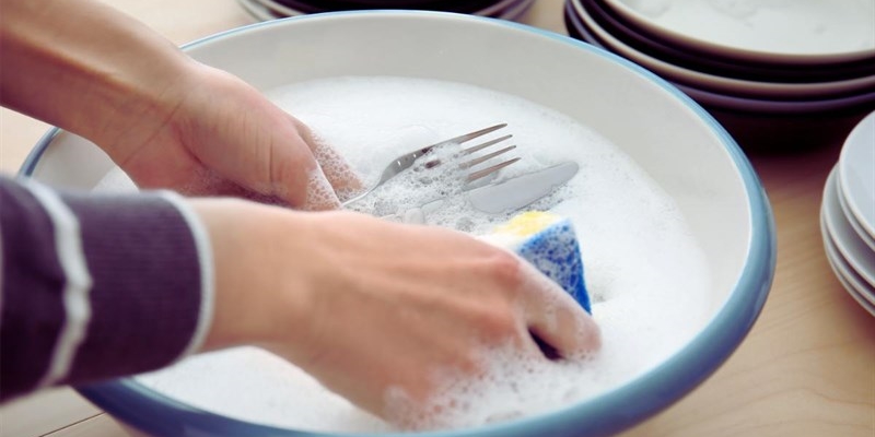 Il trucco per igienizzare e far brillare le posate-okmugello.it