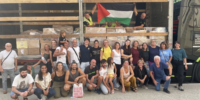 foto di gruppo di parte dei volontari