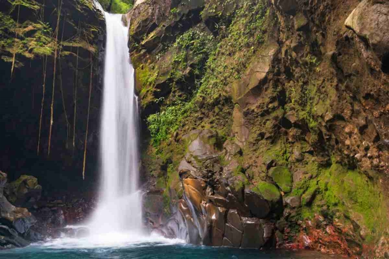 5ff074 cascata 08092025 www okmugello it