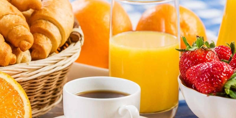 L'offerta della bevanda per la colazione - www.okmugello.it