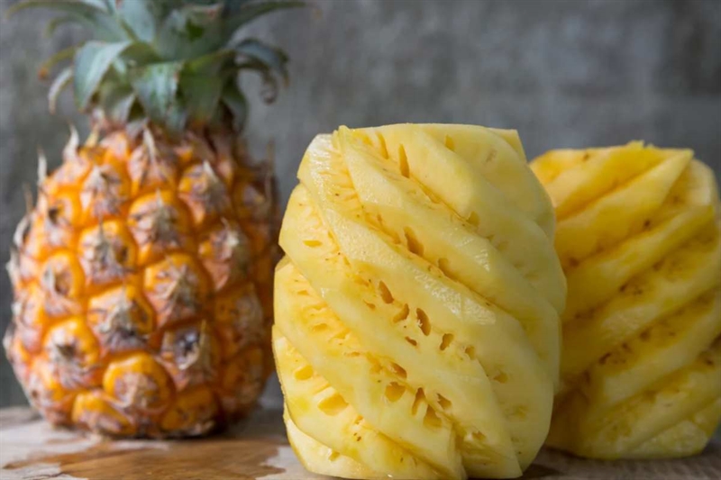 4b06d9 Ananas 30 12 25 okmugello it