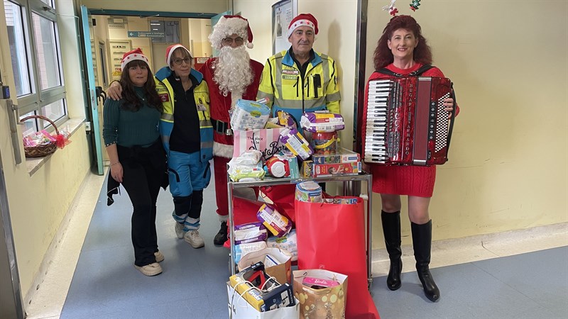 Babbo Natale in corsia