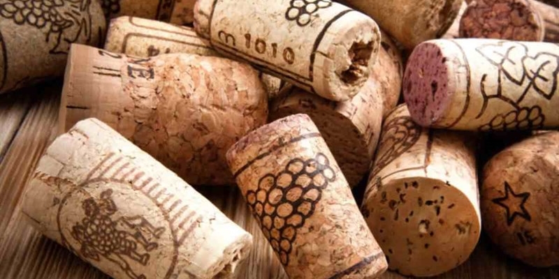 Non buttare i tappi di sughero dopo il cenone di Natale, se li usi così saranno utilissimi: non crederai ai tuoi occhi - okmugello.it