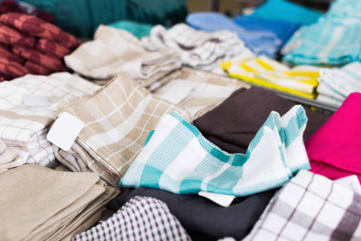 Strofinacci in cucina