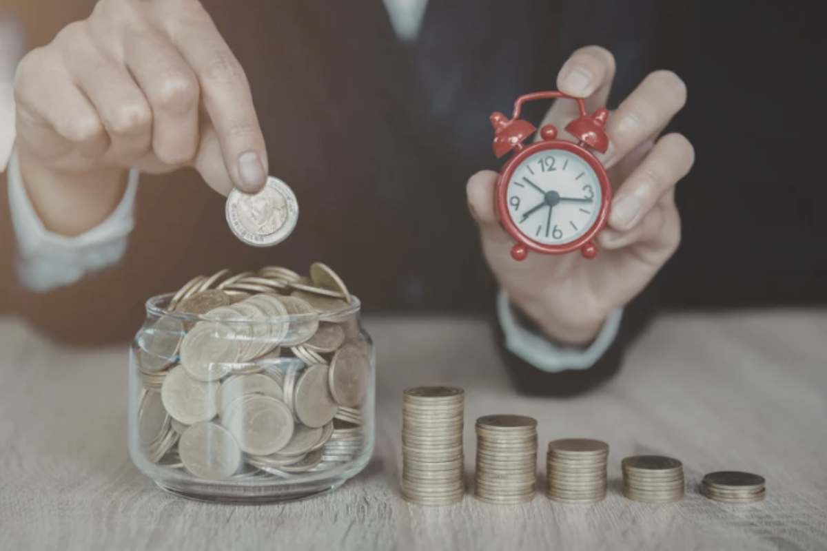 Un semplice gesto, come rinunciare quotidianamente a una spesa di circa 5 euro, può tradursi in un risparmio annuo di quasi 2.000 euro