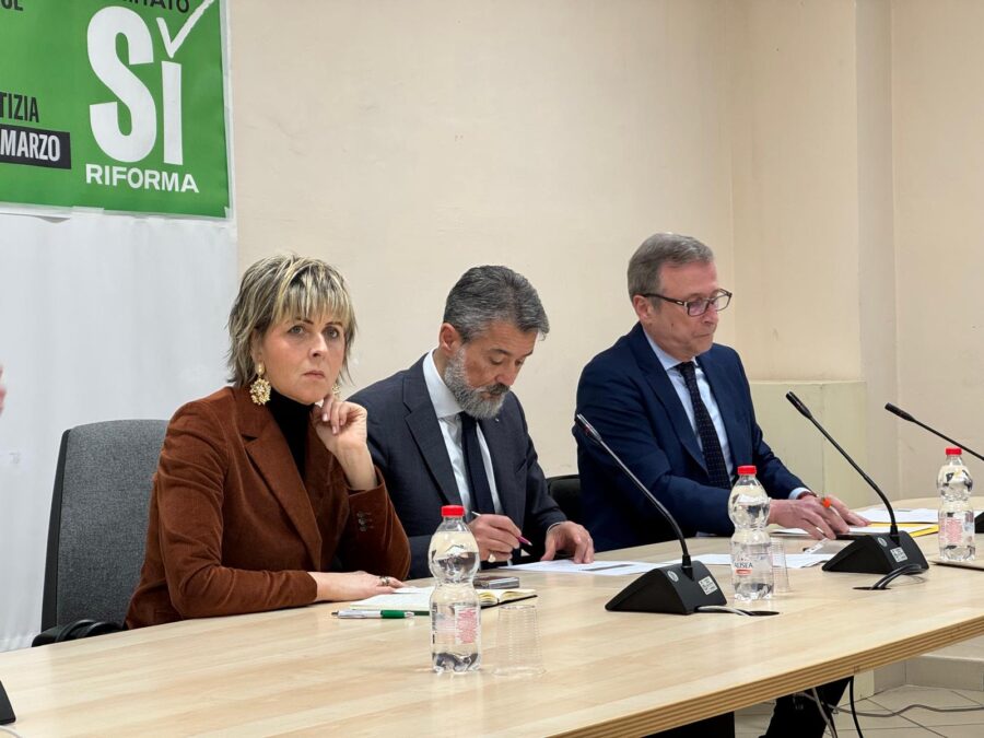 da sx: On. Erica Mazzetti, Avv. Salvatore Azzaro, Avv. Marco Rossi