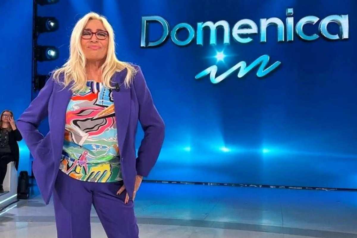 Mara Venier nello studio di Domenica In