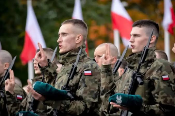 La Polonia si prepara alla guerra
