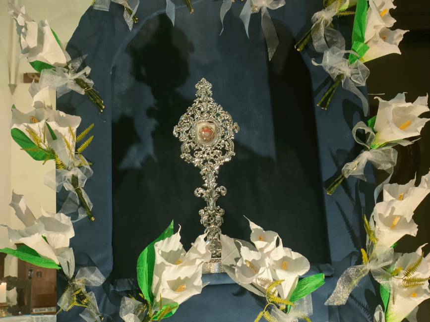 Esposta San Carlo Acutis 2(1)